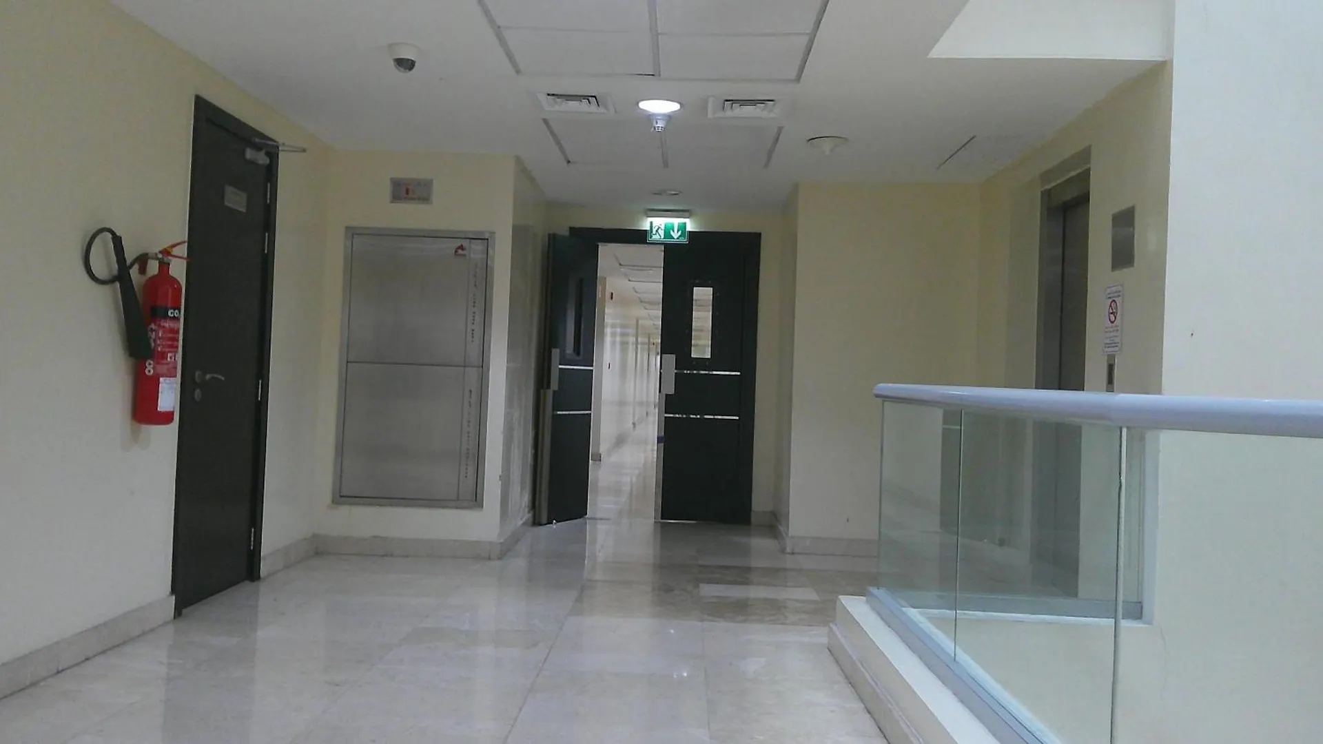 Ruby Star Hostel Dubai F2